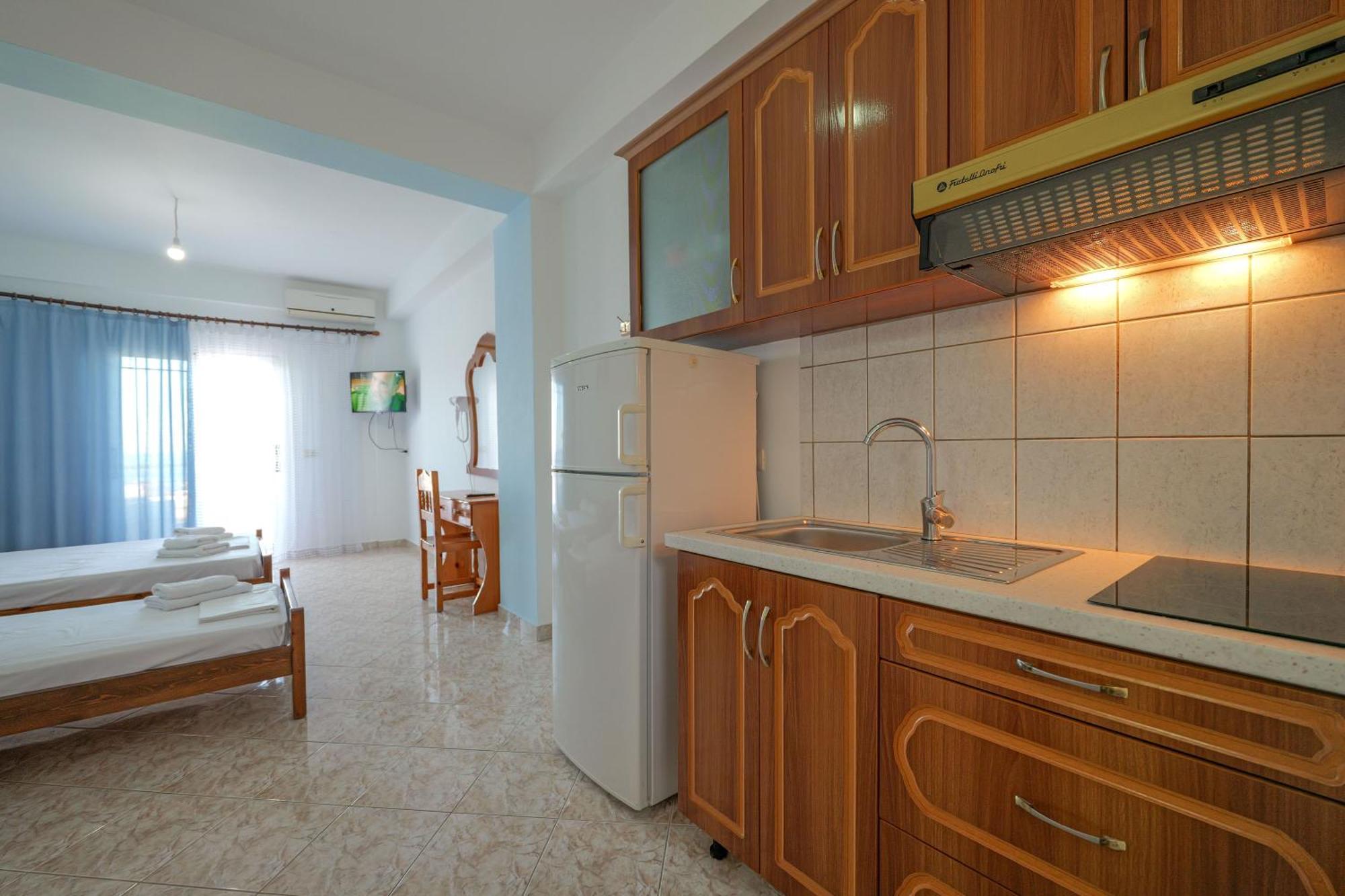 Seaview Apartaments Ksamil Exterior photo