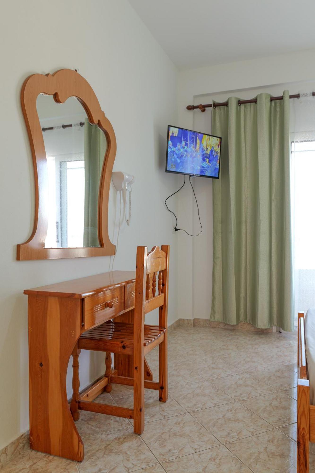 Seaview Apartaments Ksamil Exterior photo