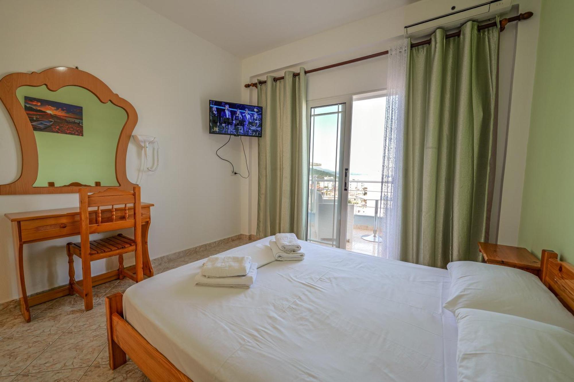 Seaview Apartaments Ksamil Exterior photo